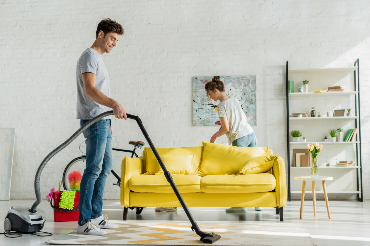 Altınyayla Bayan Temizlikçi